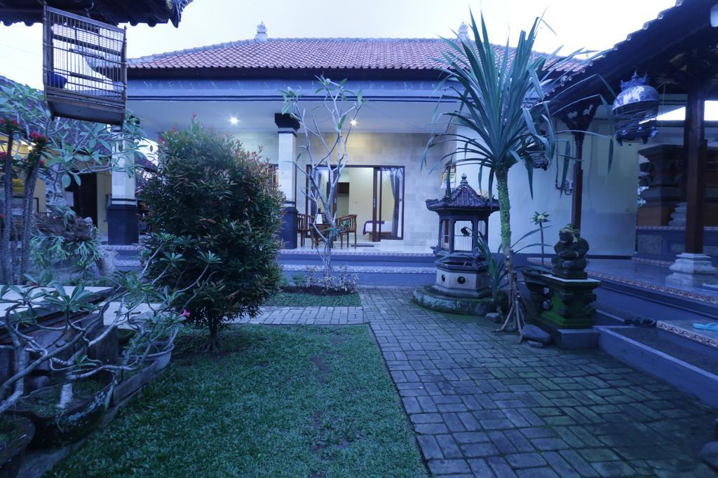 Appartamento Odi Ode House Ubud Esterno foto